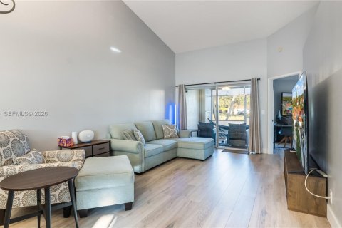 Townhouse in Delray Beach, Florida 2 bedrooms, 109.16 sq.m. № 2090502 - photo 8