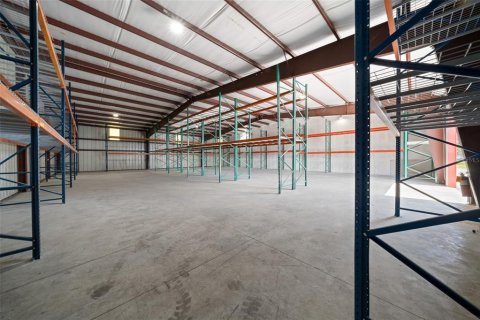 Commercial property in Wildwood, Florida № 2093000 - photo 17