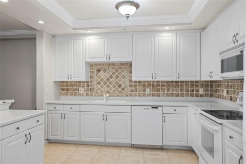 Купить кондоминиум в Трежер-Айленд, Флорида 7 комнат, 228.08м2, № 2091644 - фото 7
