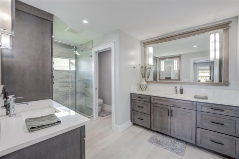 Villa ou maison à vendre à Cape Coral, Floride: 4 chambres, 182 m2 № 2156873 - photo 19