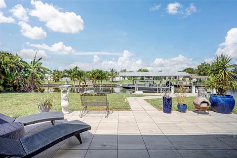 Villa ou maison à vendre à Cape Coral, Floride: 4 chambres, 182 m2 № 2156873 - photo 29