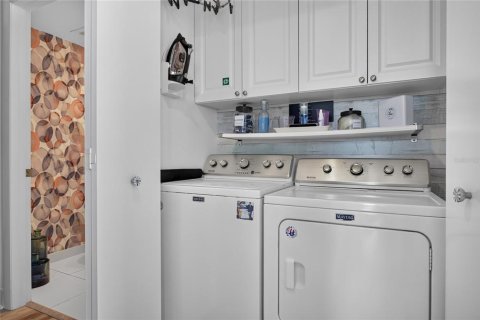 Copropriété à vendre à Fort Myers, Floride: 3 chambres, 152.92 m2 № 2389173 - photo 29