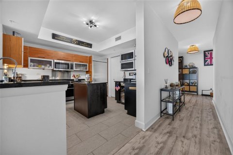 Copropriété à vendre à Fort Myers, Floride: 3 chambres, 152.92 m2 № 2389173 - photo 4
