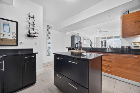 Copropriété à vendre à Fort Myers, Floride: 3 chambres, 152.92 m2 № 2389173 - photo 16