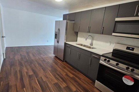 Apartamento en Riviera Beach, Florida 2 dormitorios, 83.61 m2 № 2078645