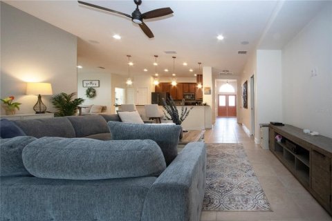 Casa en venta en Bradenton, Florida, 4 dormitorios, 244.33 m2 № 1750498 - foto 20
