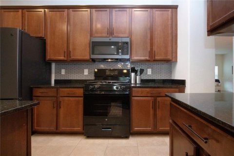 Casa en venta en Bradenton, Florida, 4 dormitorios, 244.33 m2 № 1750498 - foto 27