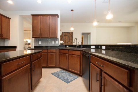 Casa en venta en Bradenton, Florida, 4 dormitorios, 244.33 m2 № 1750498 - foto 26