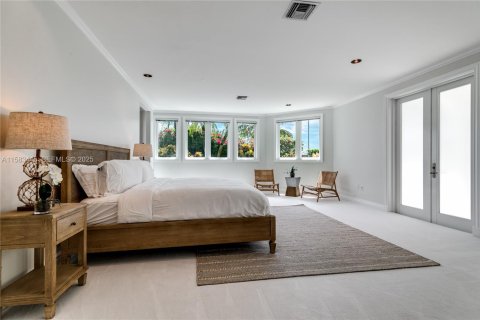 Casa en alquiler en Fort Lauderdale, Florida, 9 dormitorios, 2021.18 m2 № 2035861 - foto 12