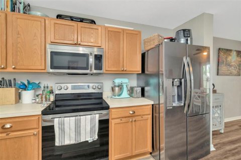 Townhouse in Clearwater, Florida 2 bedrooms, 116.31 sq.m. № 1904419 - photo 18