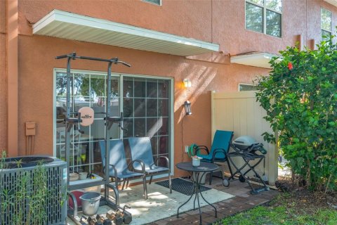 Townhouse in Clearwater, Florida 2 bedrooms, 116.31 sq.m. № 1904419 - photo 5