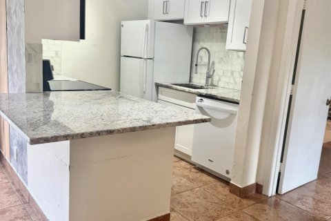 Copropriété à vendre à Boynton Beach, Floride: 2 chambres, 80.27 m2 № 2087950 - photo 2