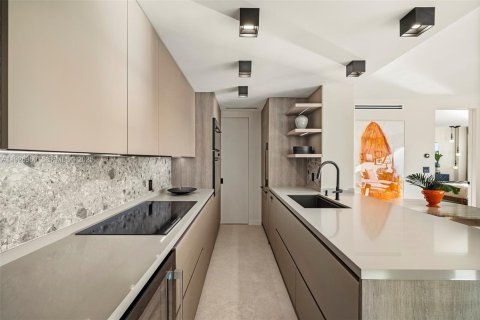 Купить кондоминиум в Майами-Бич, Флорида 1 спальня, 79.8м2, № 1985934 - фото 15