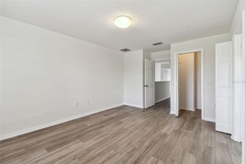 Townhouse in Tampa, Florida 3 bedrooms, 130.99 sq.m. № 1416611 - photo 29