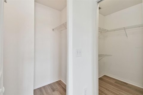 Townhouse in Tampa, Florida 3 bedrooms, 130.99 sq.m. № 1416611 - photo 26