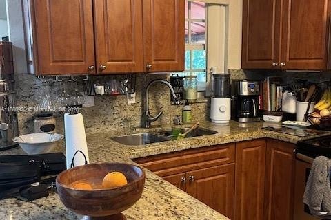 Снять в аренду кондоминиум в Майами, Флорида 2 спальни, 83.24м2, № 1941485 - фото 7