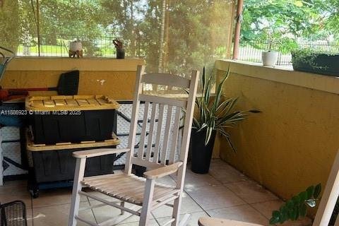 Снять в аренду кондоминиум в Майами, Флорида 2 спальни, 83.24м2, № 1941485 - фото 18