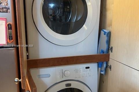 Снять в аренду кондоминиум в Майами, Флорида 2 спальни, 83.24м2, № 1941485 - фото 9