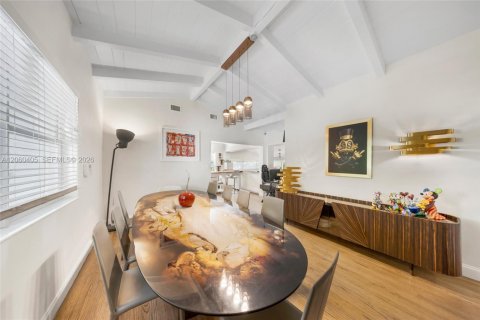 Casa en venta en Miami Beach, Florida, 4 dormitorios, 142.88 m2 № 2261012 - foto 5