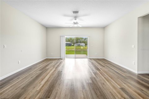 House in Brooksville, Florida 3 bedrooms, 144 sq.m. № 1844777 - photo 22