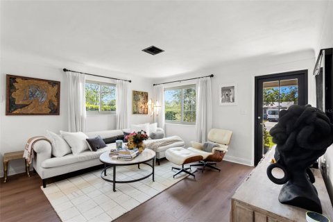 Casa en venta en Saint Petersburg, Florida, 2 dormitorios, 73.58 m2 № 1642658 - foto 10