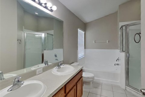 Villa ou maison à louer à Gibsonton, Floride: 4 chambres, 167.97 m2 № 2117711 - photo 11
