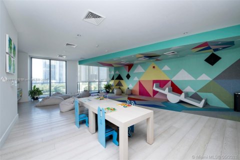Купить кондоминиум в Майами, Флорида 2 спальни, 100.43м2, № 1967243 - фото 24