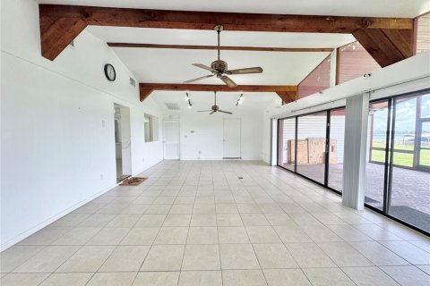 Casa en alquiler en Winter Haven, Florida, 3 dormitorios, 179.02 m2 № 1915728 - foto 13