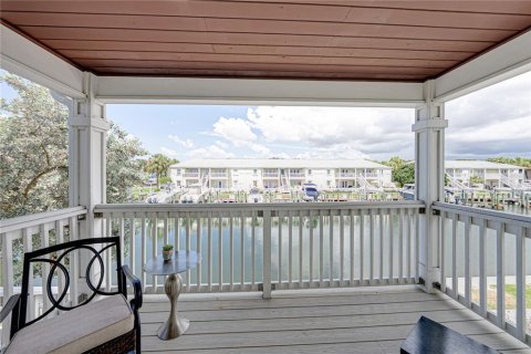 Copropriété à louer à Saint Petersburg, Floride: 1 chambre, 76.46 m2 № 2419738 - photo 17