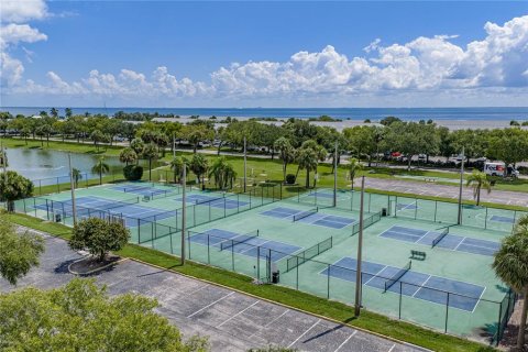Copropriété à louer à Saint Petersburg, Floride: 1 chambre, 76.46 m2 № 2419738 - photo 20