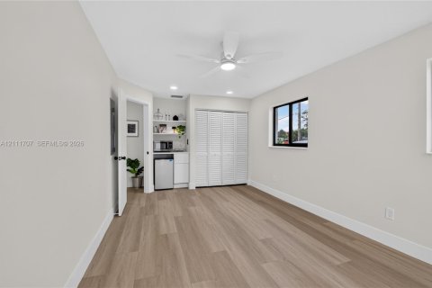 Villa ou maison à vendre à Delray Beach, Floride: 5 chambres, 129.32 m2 № 2431295 - photo 17