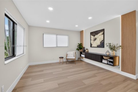 Villa ou maison à vendre à Delray Beach, Floride: 5 chambres, 129.32 m2 № 2431295 - photo 10
