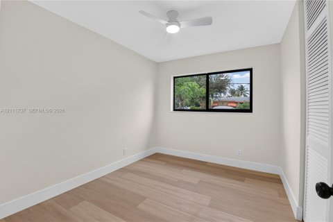 Villa ou maison à vendre à Delray Beach, Floride: 5 chambres, 129.32 m2 № 2431295 - photo 12