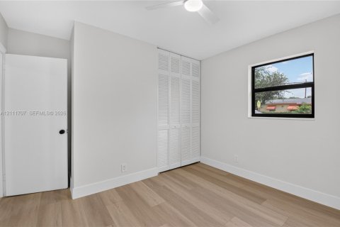 Villa ou maison à vendre à Delray Beach, Floride: 5 chambres, 129.32 m2 № 2431295 - photo 14
