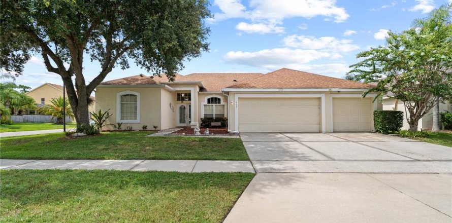 House in Orlando, Florida 4 bedrooms, 266.44 sq.m. № 1823070