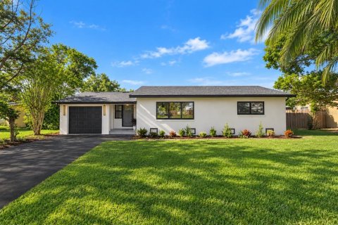Casa en DeBary, Florida 2 dormitorios, 114.08 m2 № 2360591