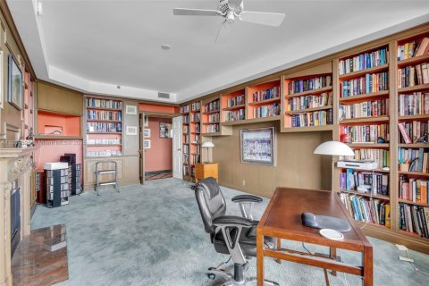 Condo in Key Biscayne, Florida, 4 bedrooms  № 1971324 - photo 22