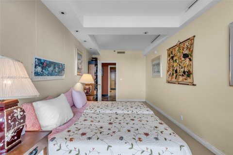 Condo in Key Biscayne, Florida, 4 bedrooms  № 1971324 - photo 19