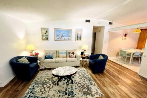 Casa en alquiler en Sarasota, Florida, 3 dormitorios, 131.92 m2 № 1436184 - foto 15