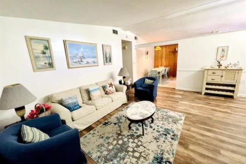 Casa en alquiler en Sarasota, Florida, 3 dormitorios, 131.92 m2 № 1436184 - foto 3