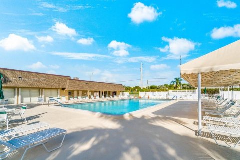 Condominio en venta en Delray Beach, Florida, 2 dormitorios, 124.02 m2 № 1696526 - foto 25