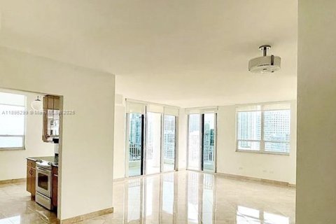 Condominio en venta en Miami, Florida, 2 dormitorios, 118.91 m2 № 1947764 - foto 7