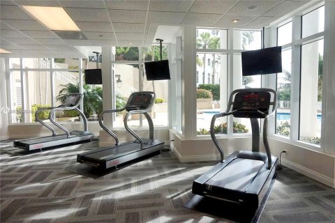 Condominio en venta en Miami, Florida, 2 dormitorios, 118.91 m2 № 1947764 - foto 18