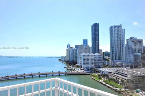 Condominio en venta en Miami, Florida, 2 dormitorios, 118.91 m2 № 1947764 - foto 1
