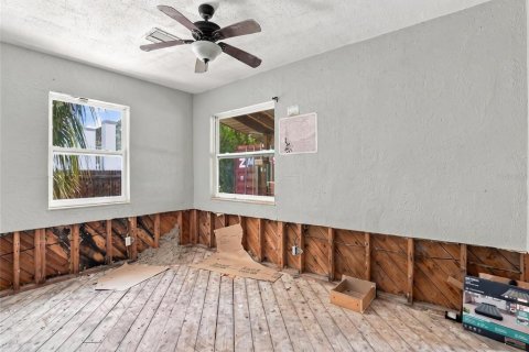 Villa ou maison à vendre à Saint Petersburg, Floride: 3 chambres, 114.08 m2 № 2416323 - photo 13