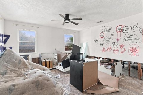 Villa ou maison à vendre à Saint Petersburg, Floride: 3 chambres, 114.08 m2 № 2416323 - photo 25