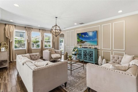 Villa ou maison à vendre à Orlando, Floride: 5 chambres, 354.79 m2 № 2350350 - photo 18