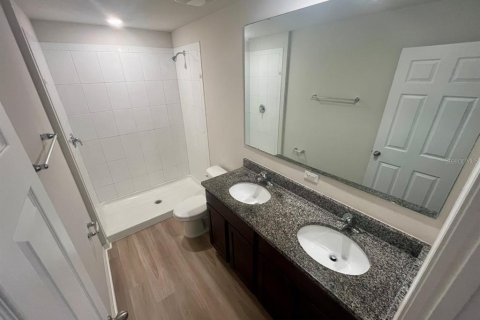 Commercial property in Palm Coast, Florida 4 bedrooms, 181.81 sq.m. № 1908328 - photo 12