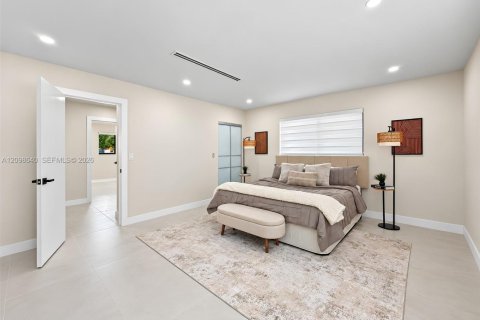 Casa en venta en Palmetto Bay, Florida, 4 dormitorios, 172.8 m2 № 2398143 - foto 28