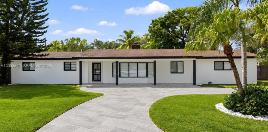 Casa en Palmetto Bay, Florida 4 dormitorios, 172.8 m2 № 2398143